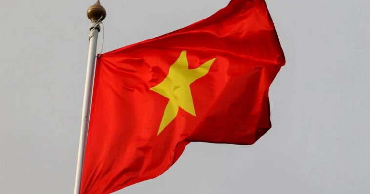 HRW pide la liberación "inmediata" del periodista vietnamita Huy Duc, acusado de "abusar de la democracia"