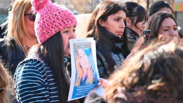 Marcha por Luciana Muñoz en Neuquén al cumplirse dos semanas de su desaparición este sábado