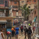 Al menos ocho muertos y 22 heridos dejó explosión y colapso de un edificio en favela de Venezuela