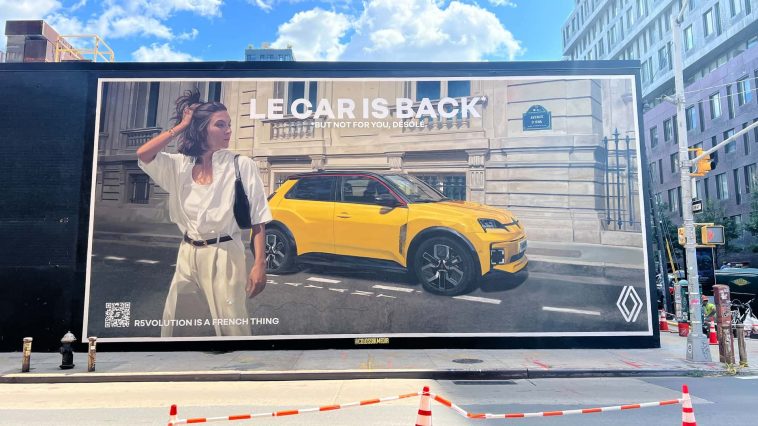 Renault Is Advertising its New Hatch in America ... But Not for Americans