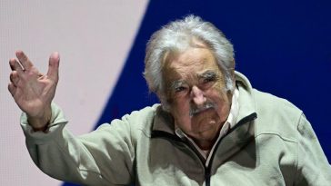 'Estoy peleando con la muerte': el emotivo mensaje del expresidente José 'Pepe' Mujica tras reaparecer en un mitin en Uruguay