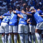 Ainda tem vaga? Veja a lista de jogadores estrangeiros no Cruzeiro para 2025