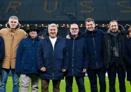 Riudalbas, Masip, Echevarría, Laporta, Soler, Camps y Barbany, en el estadio del Borussia Dortmund