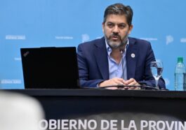 “No habrá ajuste en la Provincia”: Kicillof se diferencia de Milei