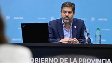 “No habrá ajuste en la Provincia”: Kicillof se diferencia de Milei