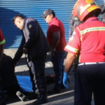 Peatón muere baleado en la colonia Bethania y autoridades efectúan cierres viales