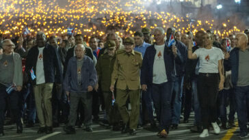 "Siempre antimperialista": Marcha de Antorchas en La Habana por el natalicio de José Martí