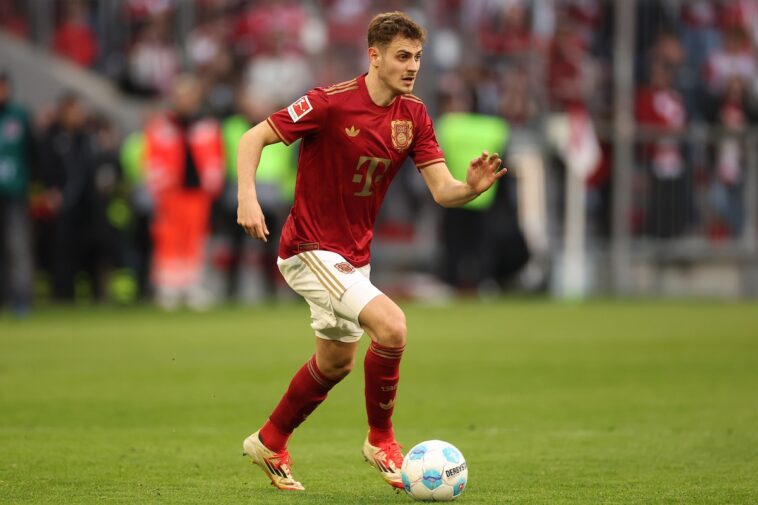 MUNICH, GERMANY - MARCH 08: Aleksandar Pavlovic of FC Bayern München runs with the ball during the Bundesliga match between FC Bayern München and VfL Bochum 1848 at Allianz Arena on March 08, 2025 in Munich, Germany. (Photo by Alexander Hassenstein/Getty Images)