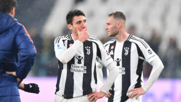 TURIN, ITALY - MARCH 09: Andrea Cambiaso and Teun Koopmeiners of Juventus look dejected after the team